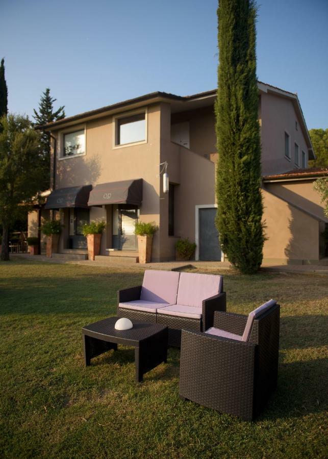 Agriturismo Quercia Rossa Rural House Montemerano Luaran gambar
